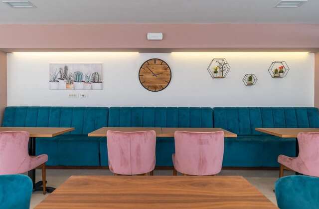 Отель Hotel RIO VERDE Подгорица-27